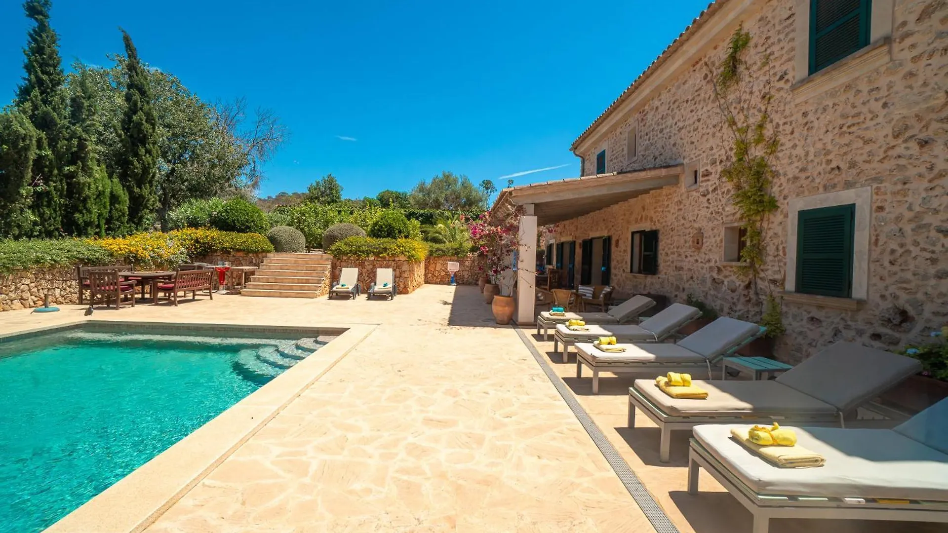 Finca Can Pau Calonge  Испания